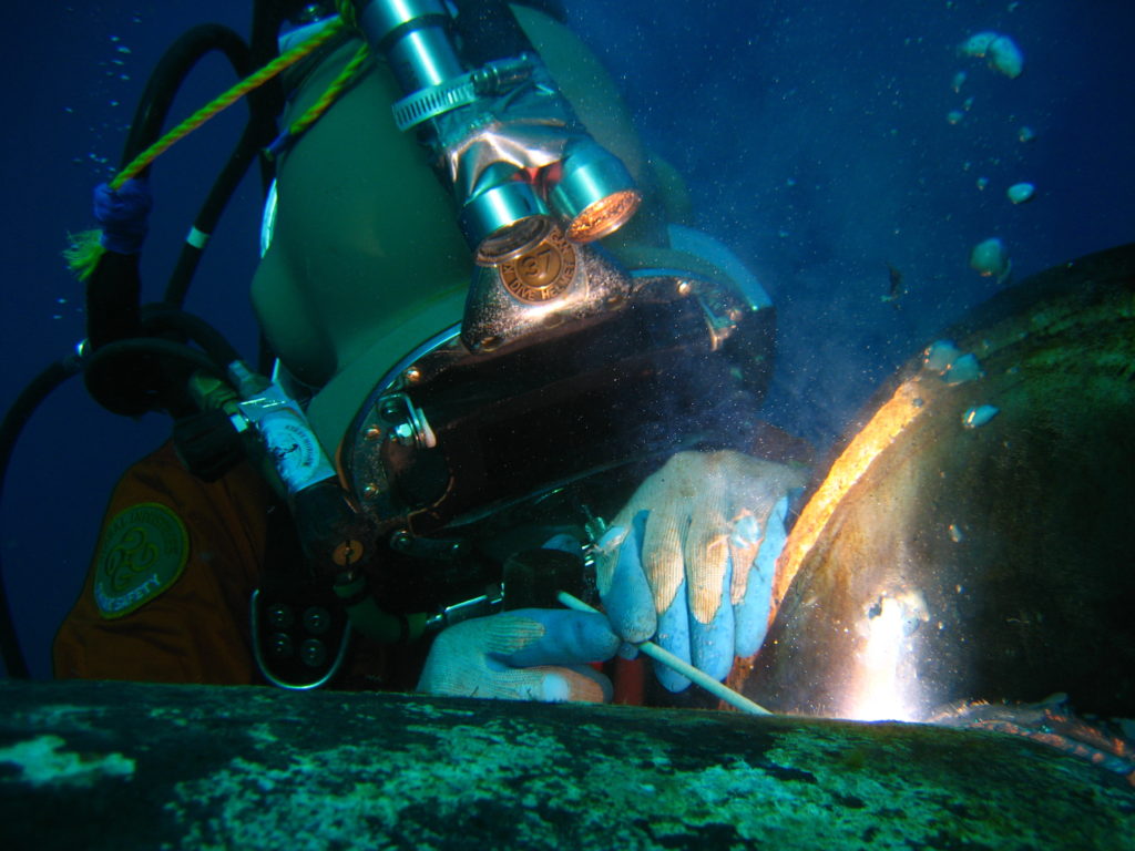 diver welding underwater